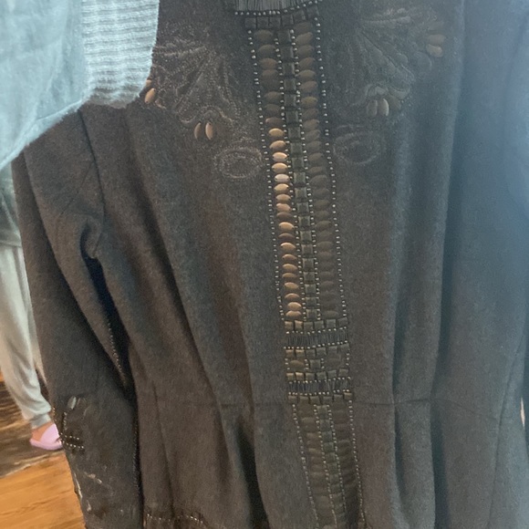 NWOT H&M conscious collection amazing wool grey blazer with metallic detailing. - Picture 4 of 4